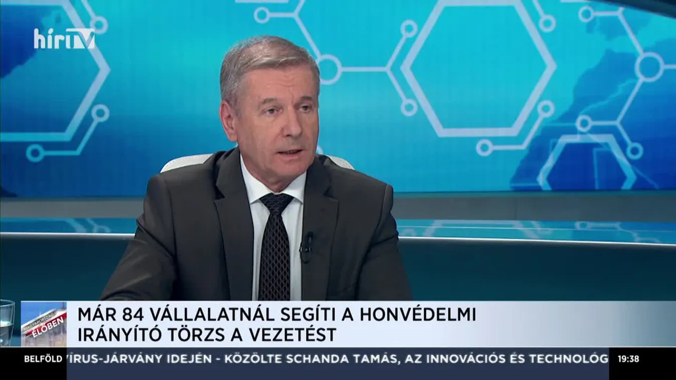 Benkő: Több mint 100 kórház élére került egyenruhás kórházparancsnok