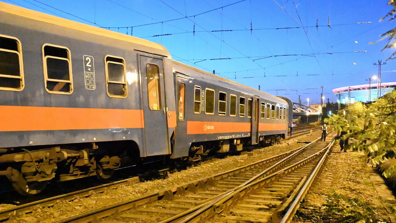 Kedd délelőtt állhat helyre a forgalom a Keleti pályaudvaron + videó