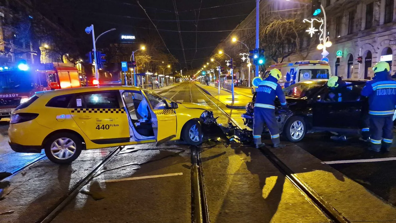 Hatalmas karambol történt a József körúton szenteste