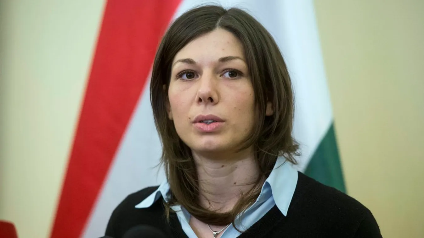 Trükközik a kormány a szegénységi mutatókkal – Reggeli járat