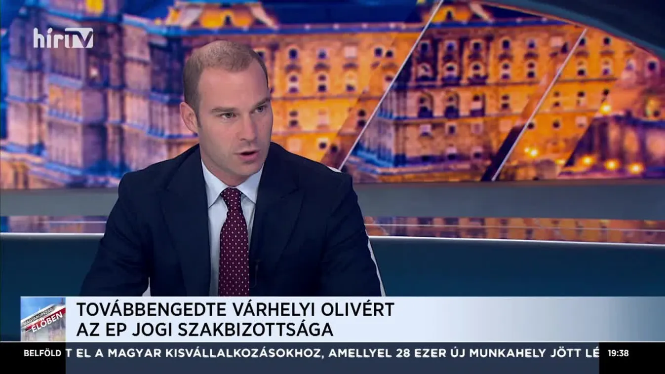 Hollik István: A tömegközlekedésre kell fordítaniuk az önkormányzatoknak az iparűzési adót