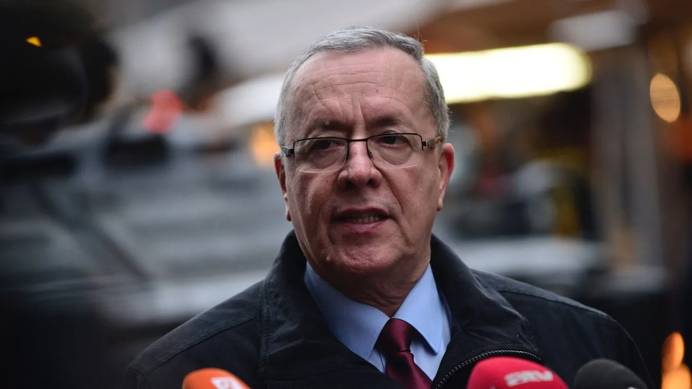 Bakondi: A műszaki határzár működik