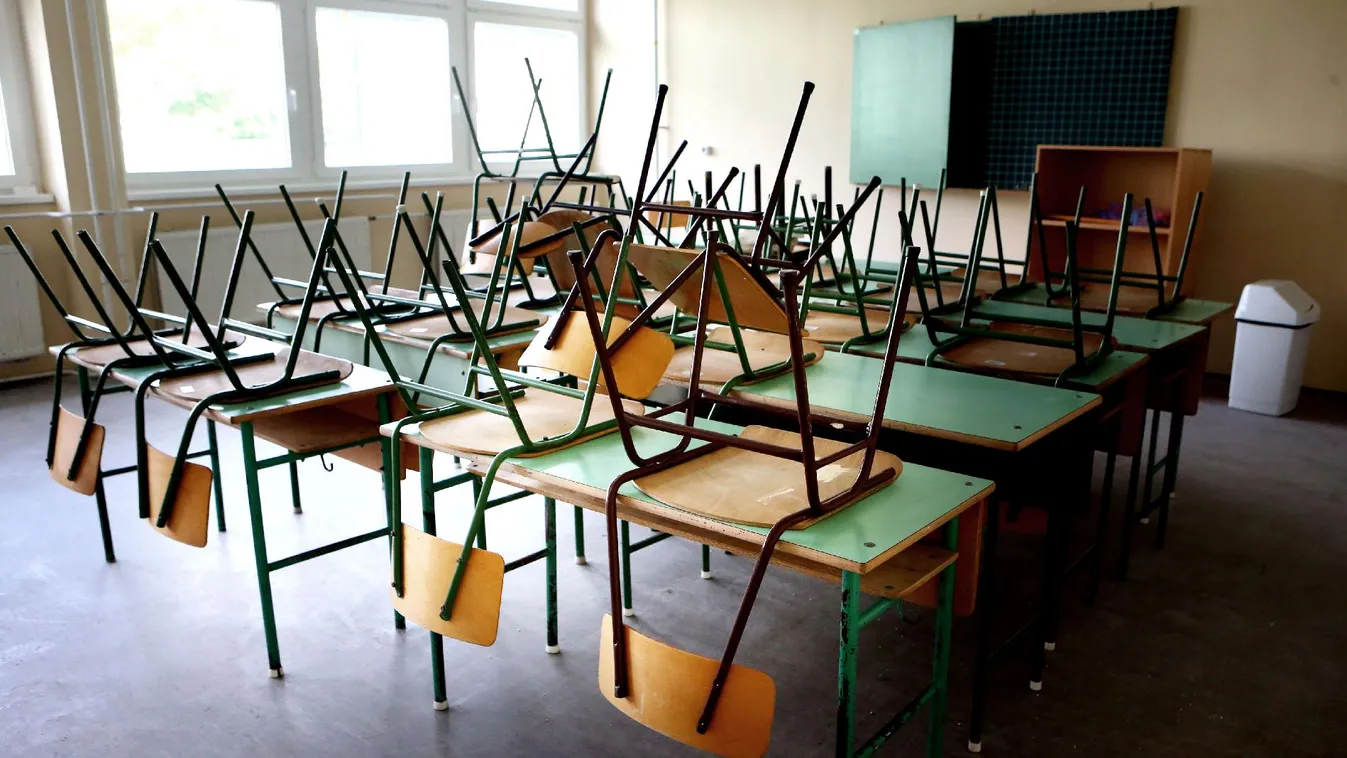 Listázzák a sztrájkra készülő tanárokat