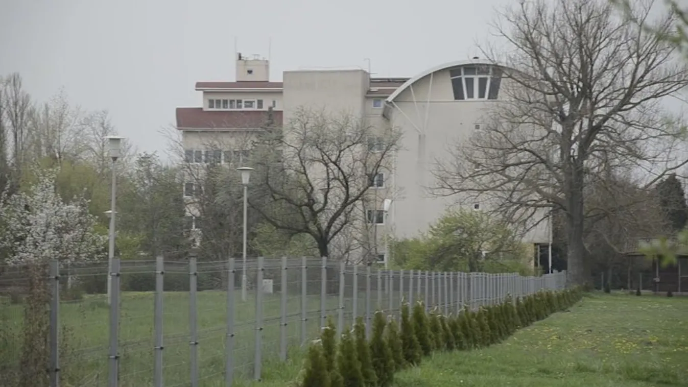 Magyar családokat néztek migránsnak a Balatonnál