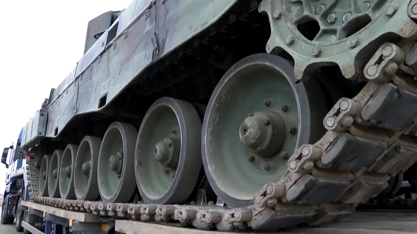 Sokak szerint Olaszországnak túl nagy teher a NATO tagállamok védelmi kiadásainak növelése + videó