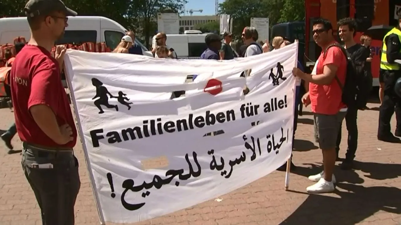 A tengerbe fulladt migránsokra emlékeztek