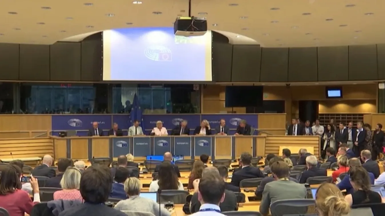 Nagy jobboldali előretörés az EP-ben, a patrióták sikerét sokan szerették volna a magukénak tudni + videó