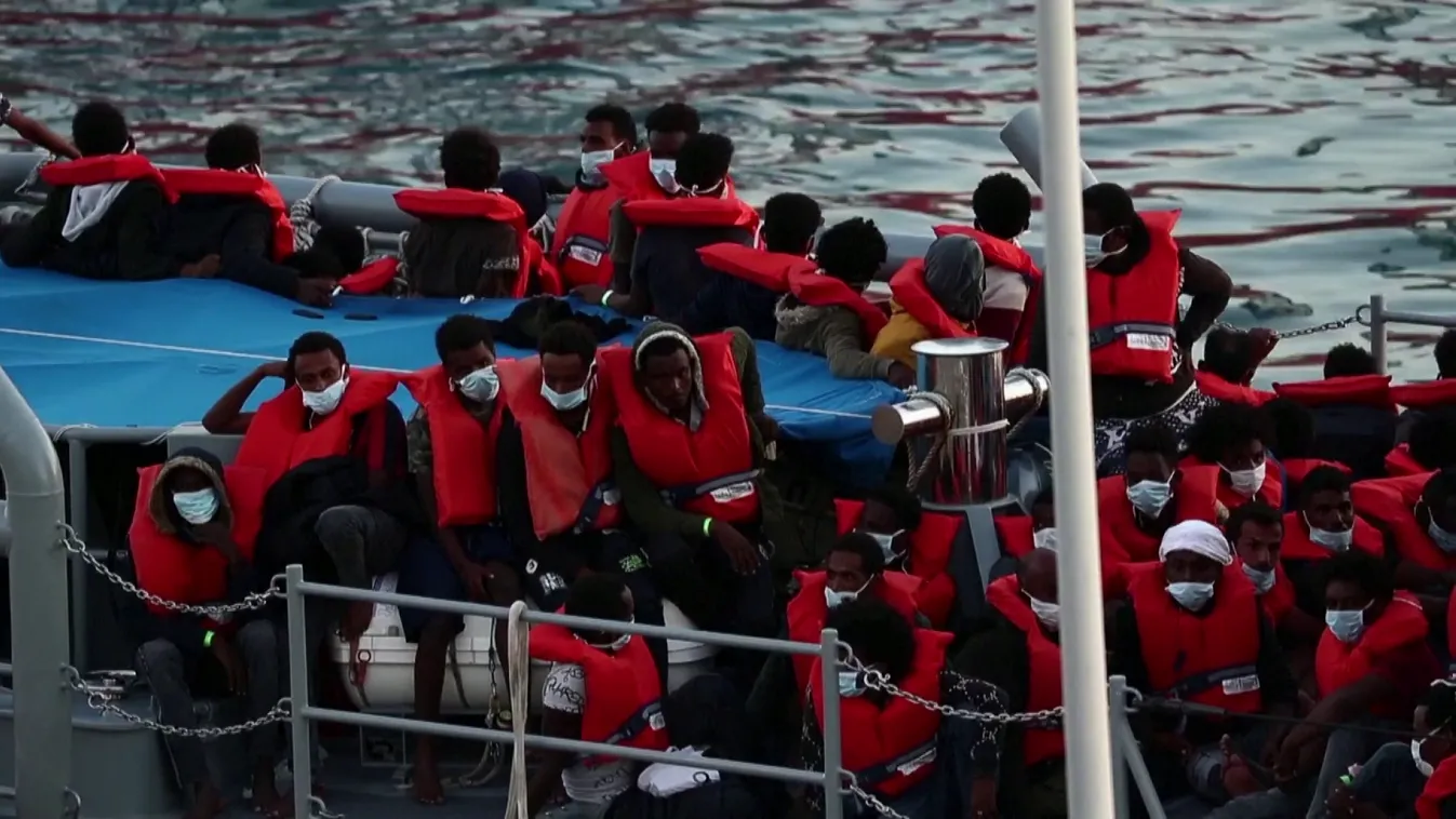 65 fertőzöttet találtak egy Máltára vitt migránscsoportban