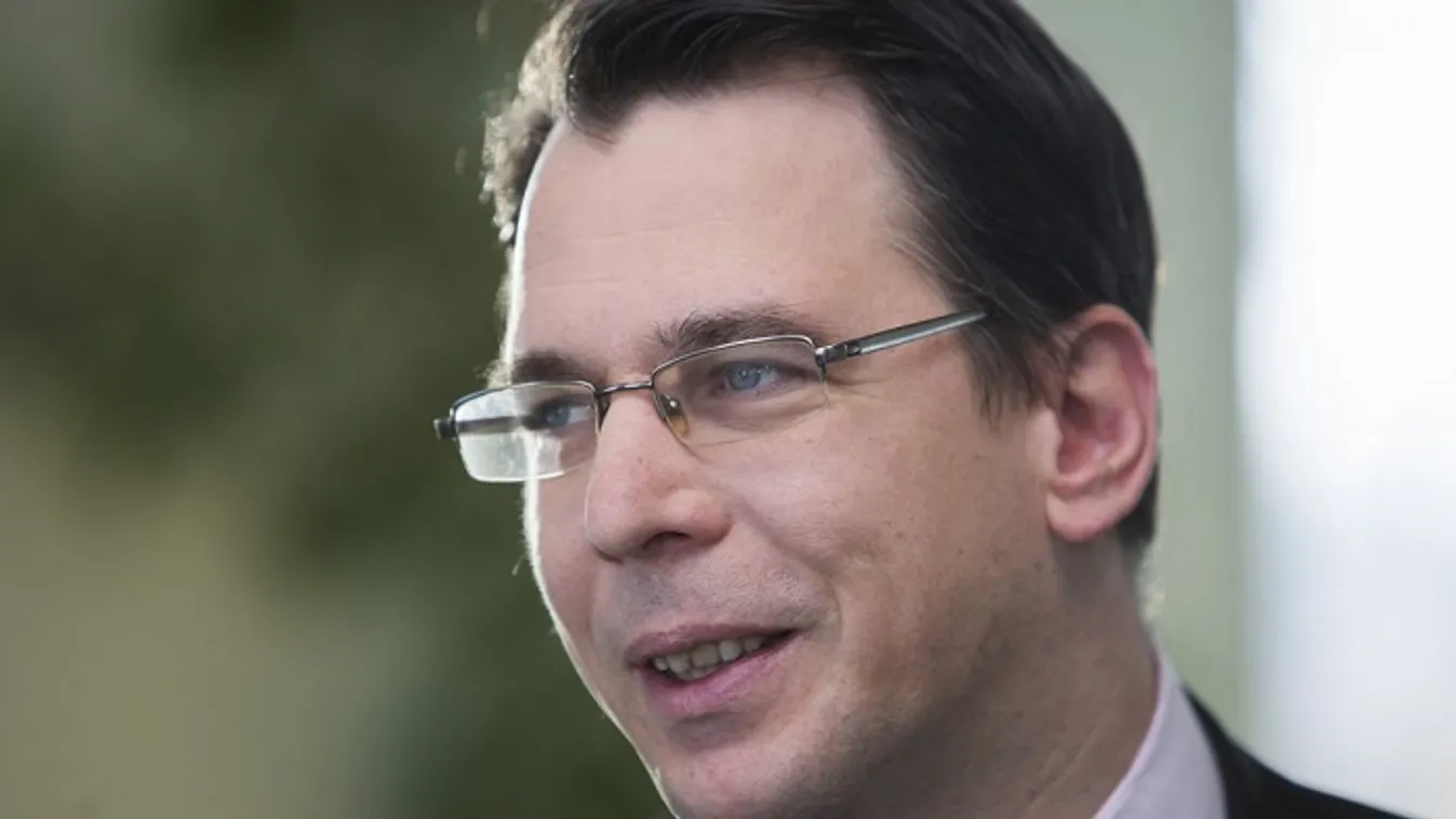 Arról beszél egy hangfelvételen az egri polgármester, hogy meg akarta ölni DJ Dominique lemezlovast