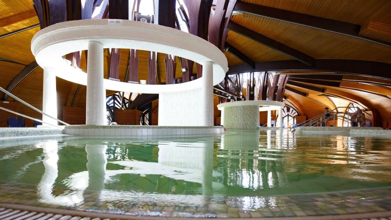 Közel egymilliárd forintból újították fel a Zalakarosi Fürdő gyógycentrumát