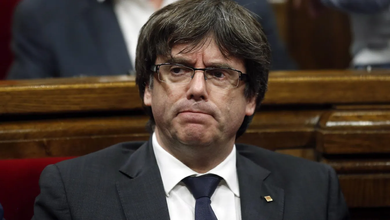 Decemberben dől el Puigdemont sorsa