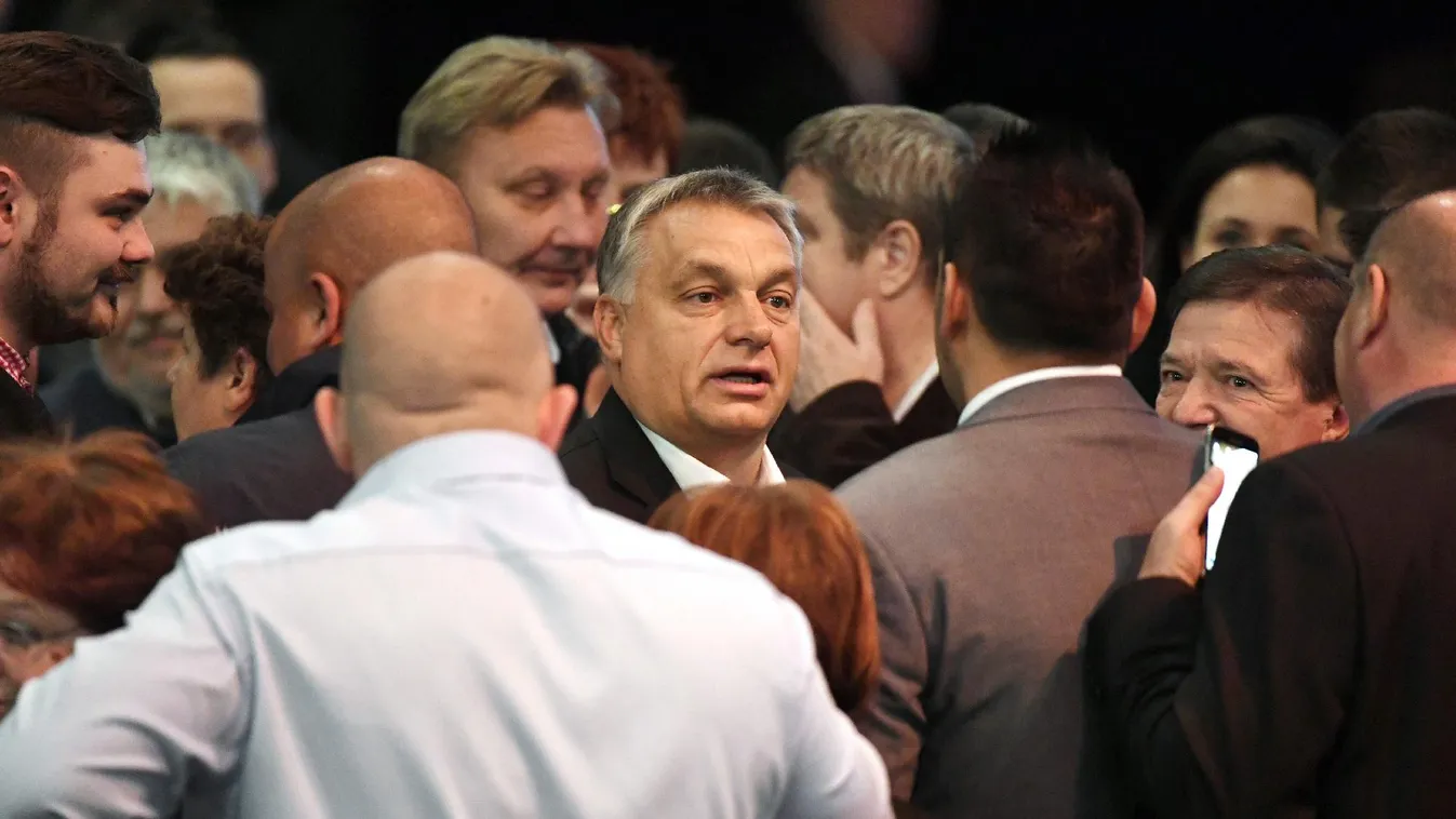 Az illegális bevándorlás és az ellenzék lejáratása a téma a Fidesz-kongresszuson