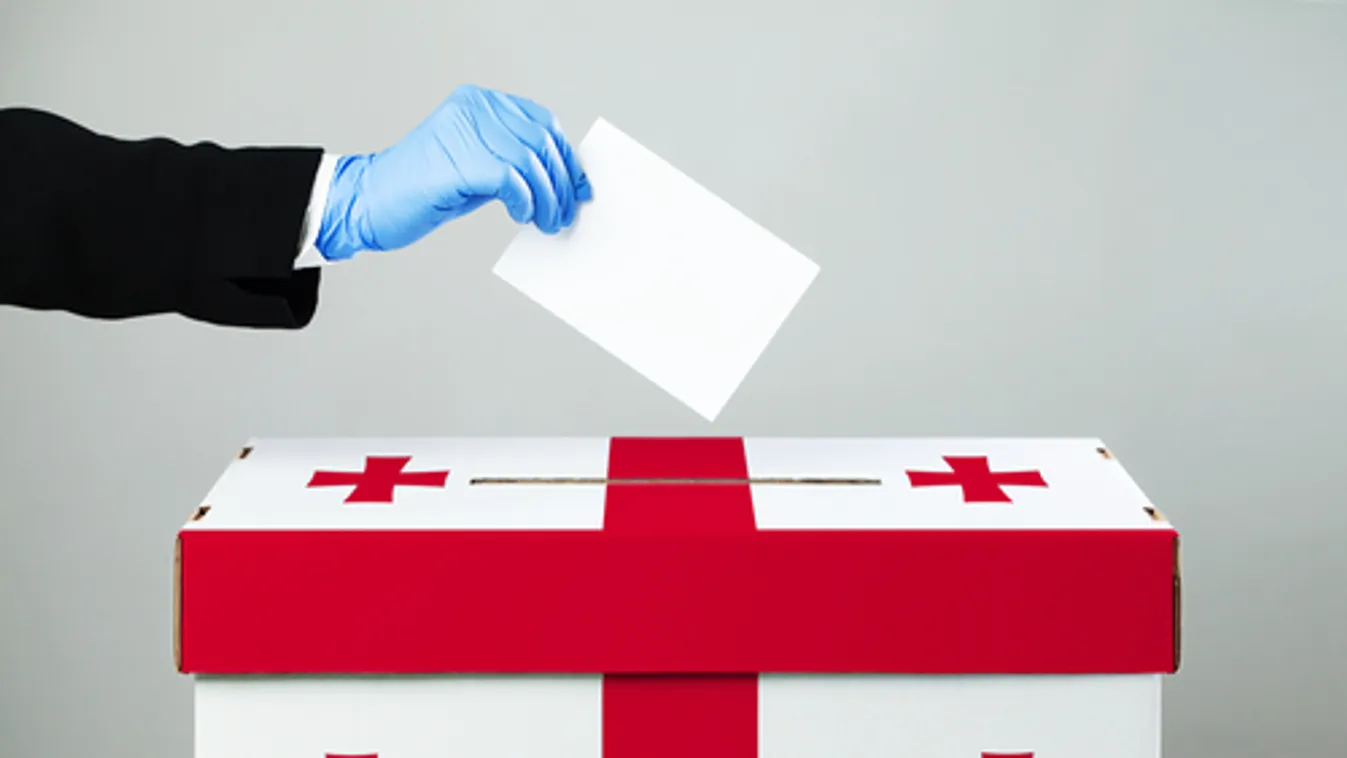 Szaakasvili a miniszterelnöki tisztségért készül indulni Georgiában