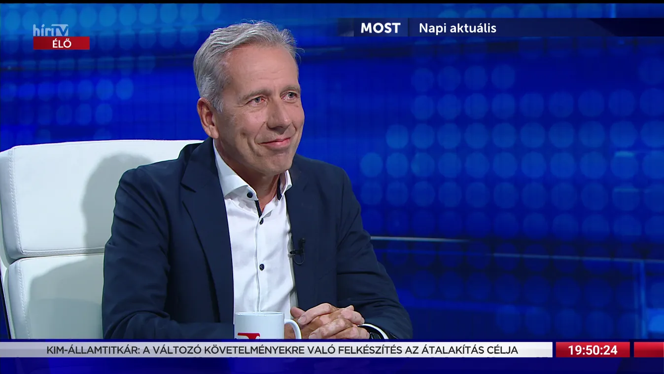 Kazán- és hőszivattyúgyártókkal tárgyalt Palkovics László