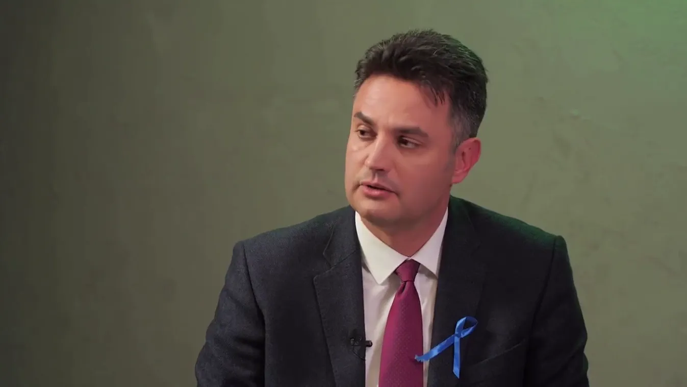 Márki-Zay szerint a magas benzinárakra a kisebb autók vásárlása a megoldás