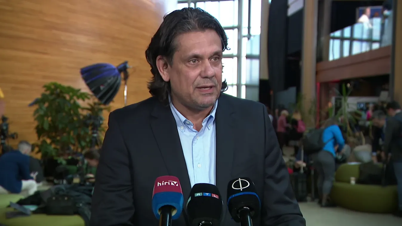 Deutsch Tamás: Ma az a helyzet, hogy az Európai Unióban kötelező a háborúpárti álláspontot elfogadni + videó