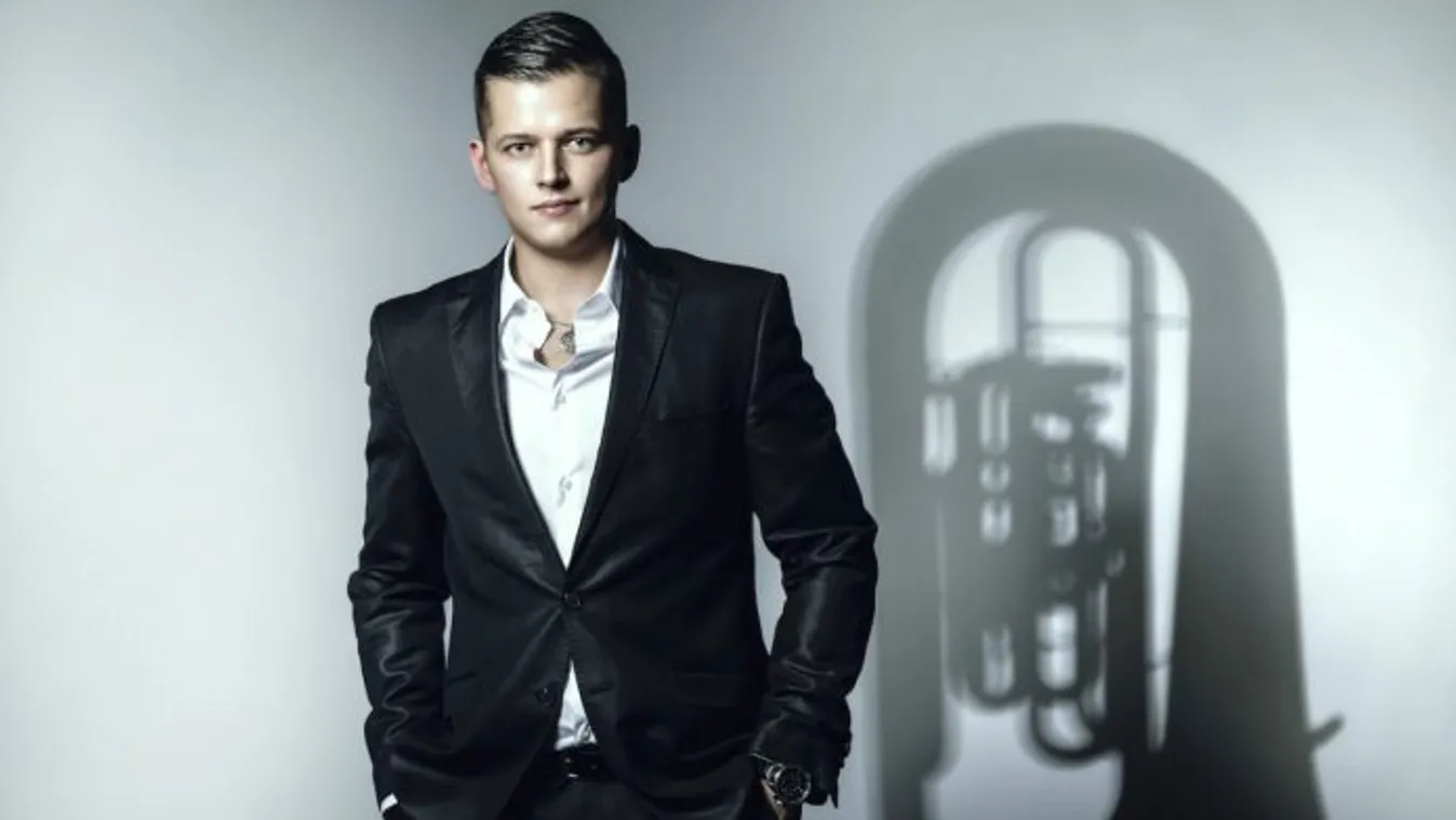 Nemzetközi mélyrézfúvós versenyen nyert Lukács Gergely tubaművész