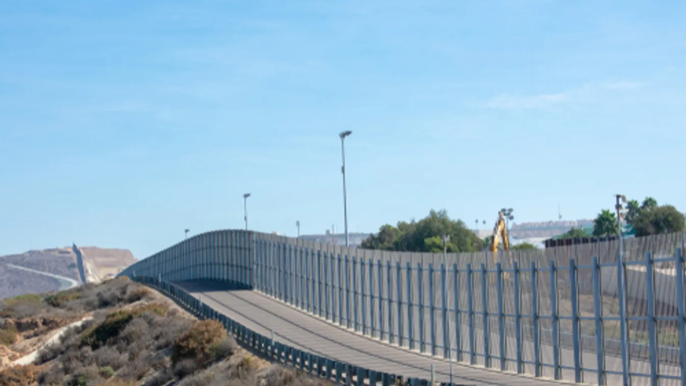 Törökország a járvány miatt lezárta Görögországgal és Bulgáriával közös határátkelőit a személyforgalom előtt