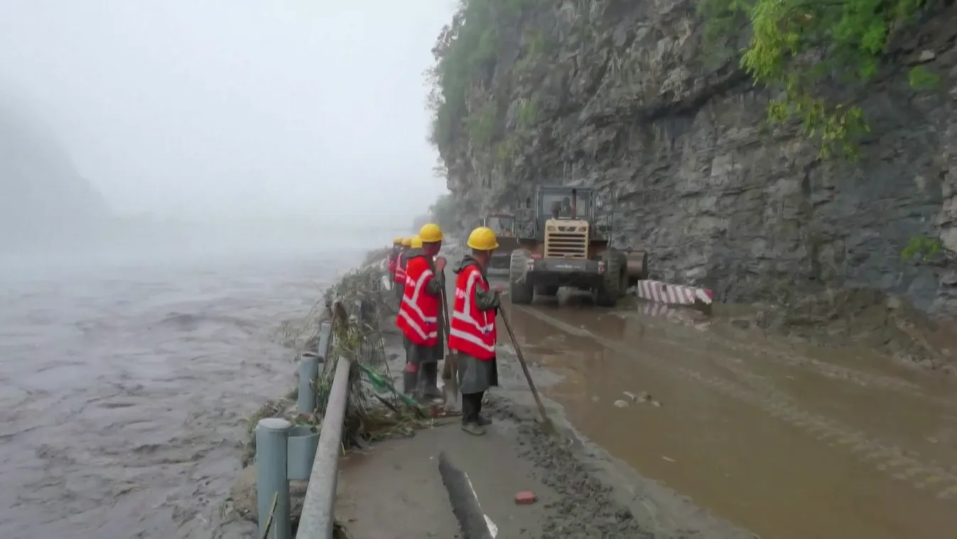 Elképesztő károkat okoznak a természeti csapások Ázsiában