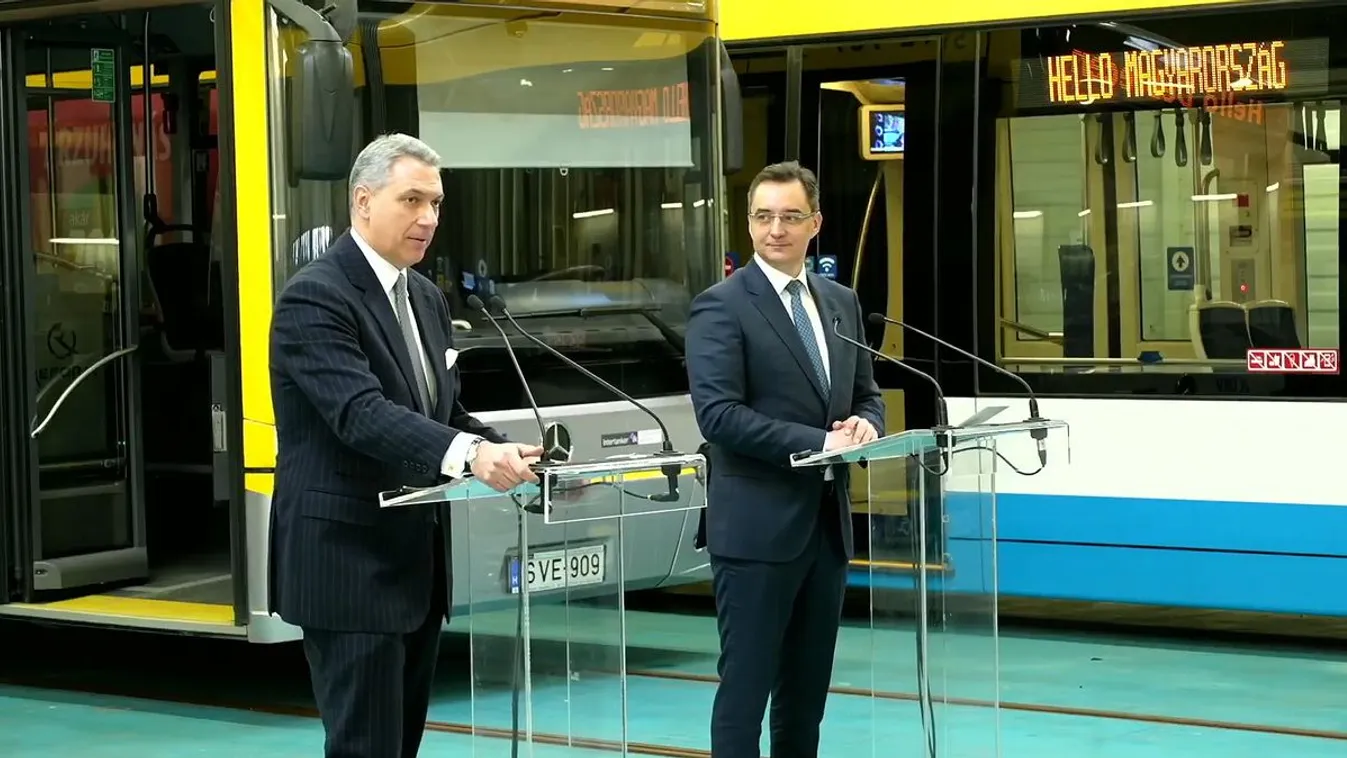 Fontos bejelentéseket tett Lázár János - Karácsony Gergelynek is tett egy felajánlást + videók