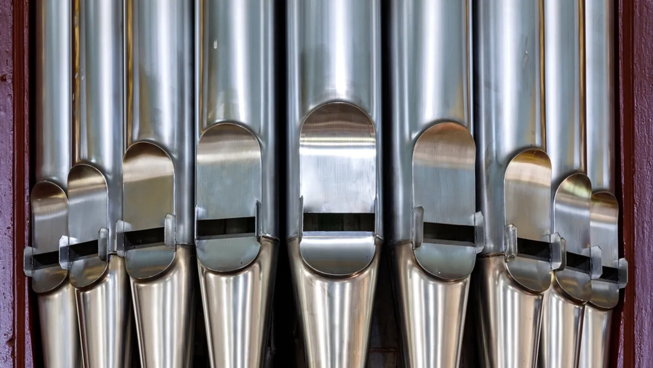 Orgonát kapott az érsekhalmi római katolikus templom