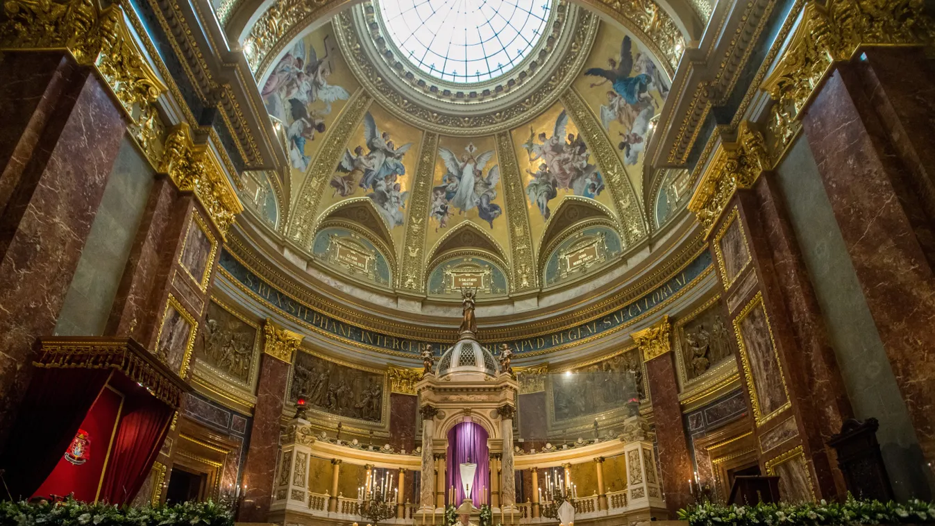 Erdő Péter: Krisztus feltámadásával igazolta, hogy a látható világon kívül is van valóság