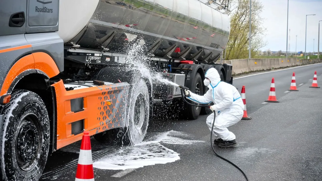 Bejelentést tett az agrárminiszter a ragadós száj- és körömfájásról: a fordulat kapujában Magyarország