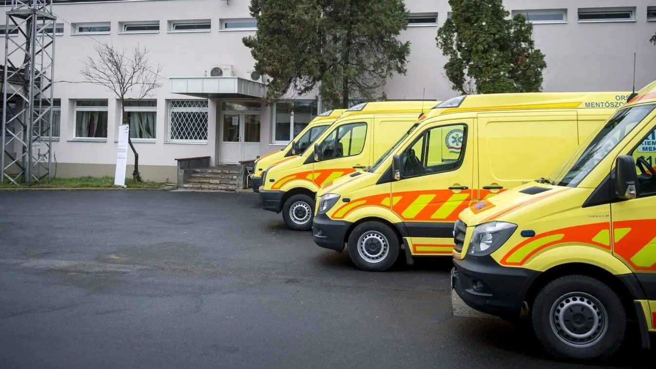 51 mentőegység vigyáz a fővárosi tűzijáték nézőire