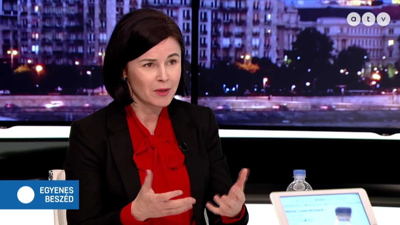 Kunhalmi Ágnes: Rombolást hajt végre a DK az ellenzéki oldalon