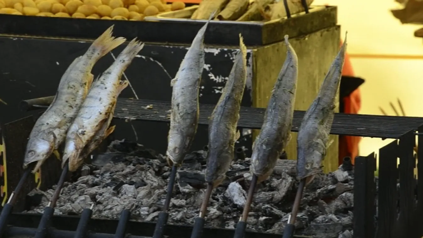 Pirítva, paprikás lisztbe forgatva, olajban sütve is ínycsiklandó fogás