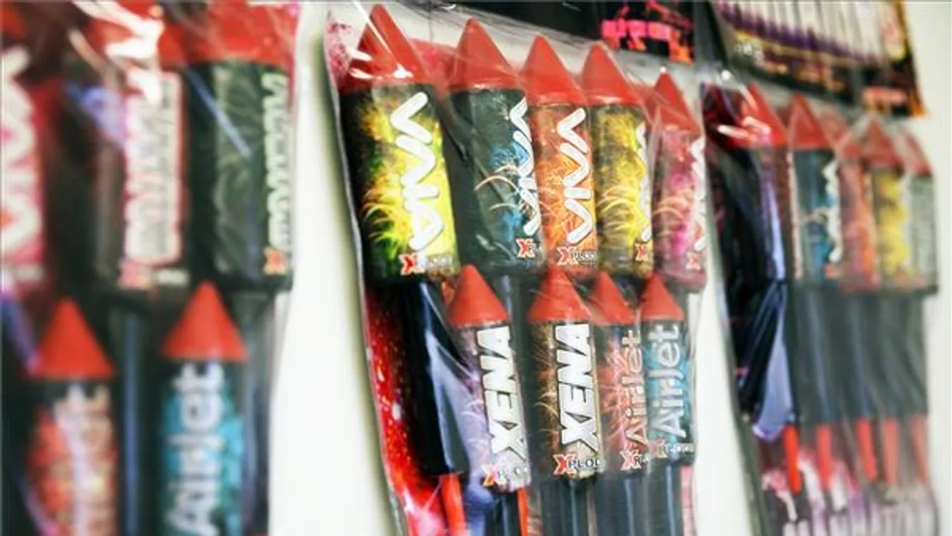 Tűzijátékboom szilveszterkor – Reggeli járat