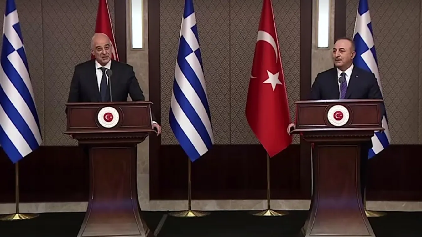 Elszabadultak az indulatok a görög külügyminiszter ankarai sajtótájékoztatóján