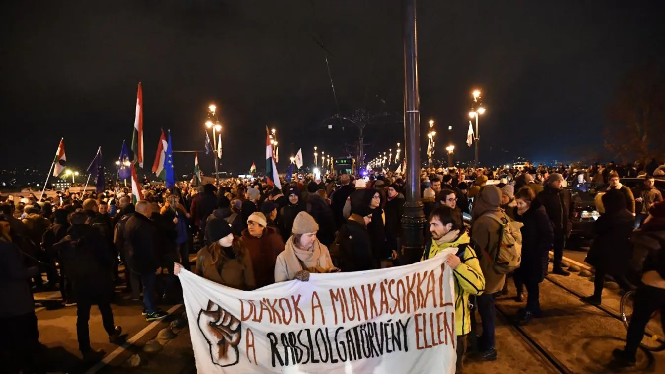 A Nagykörúton oszlott fel a tömeg