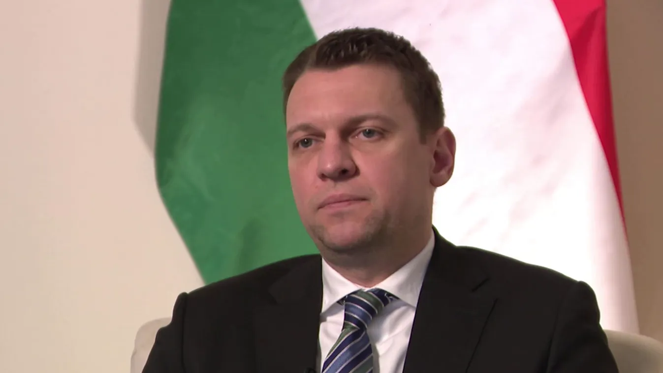 Egy év háború - Magyarország álláspontja a háborúval kapcsolatban