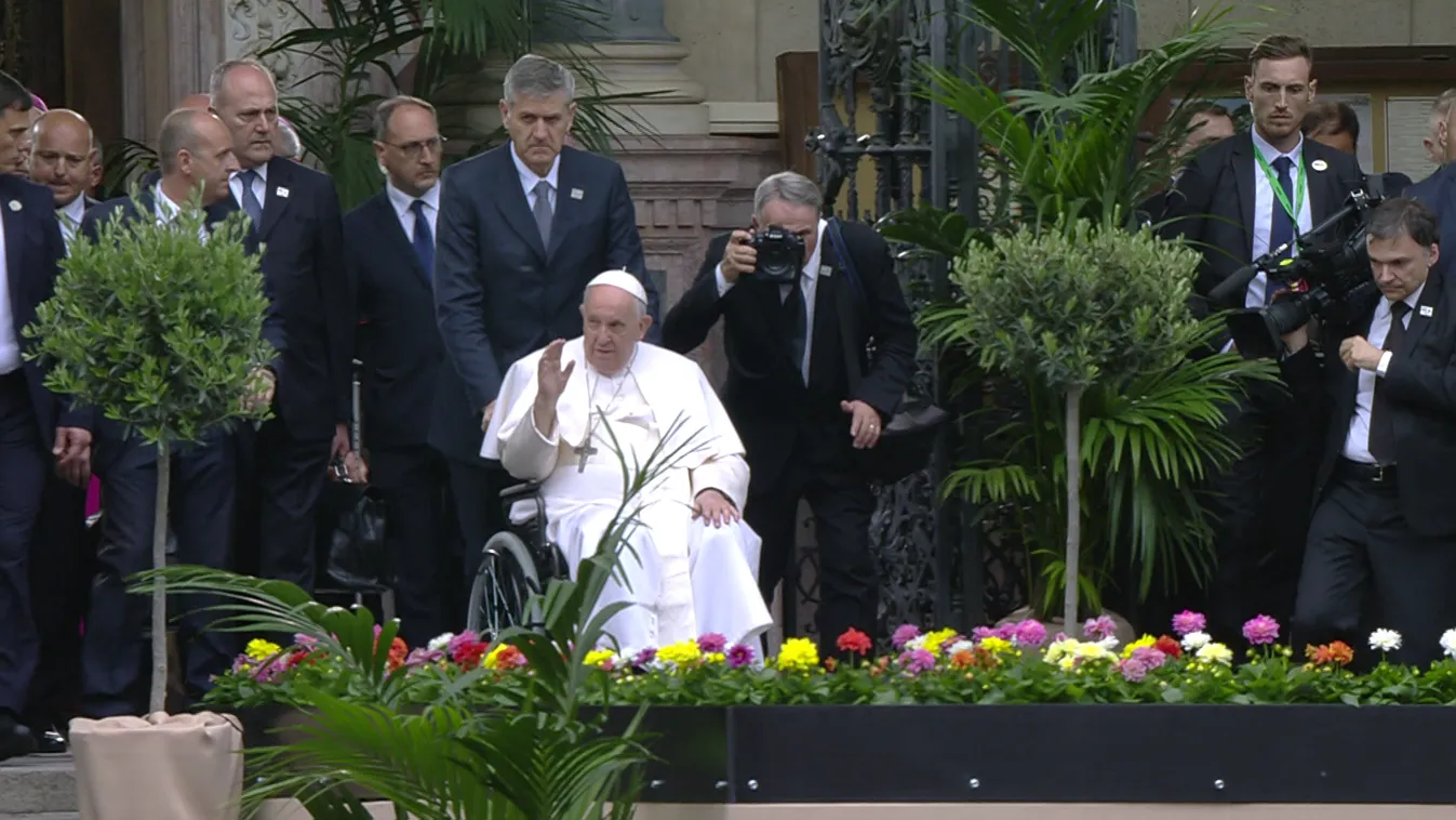Amerikai teológus: Ferenc pápa és Magyarország kiáll az ukrajnai béke mellett