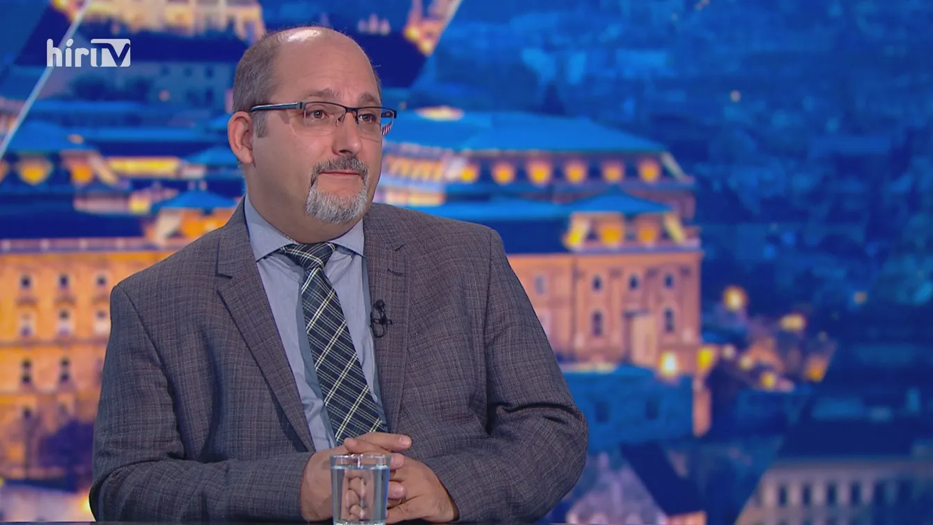 Csárdi Antal: Egy politikus ne akarjon okosabb lenni a választópolgároknál