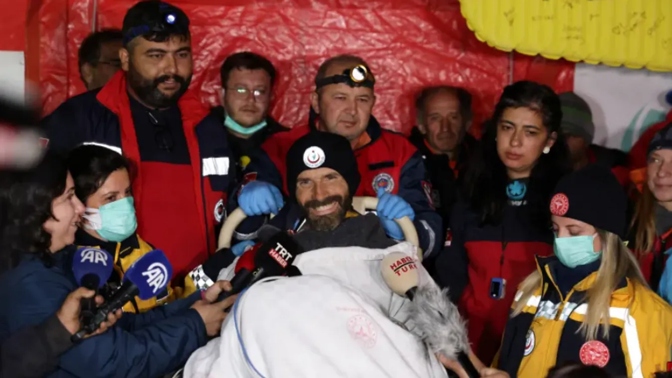 Kimentették az amerikai barlangászt a török barlangból