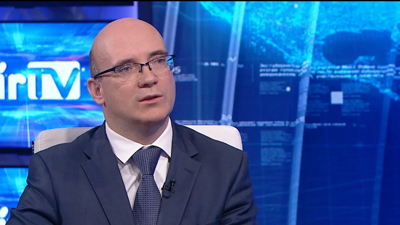 Maruzsa Zoltán: A tankerületekben 1215 tanár nem fogadta el az új jogállást + videó