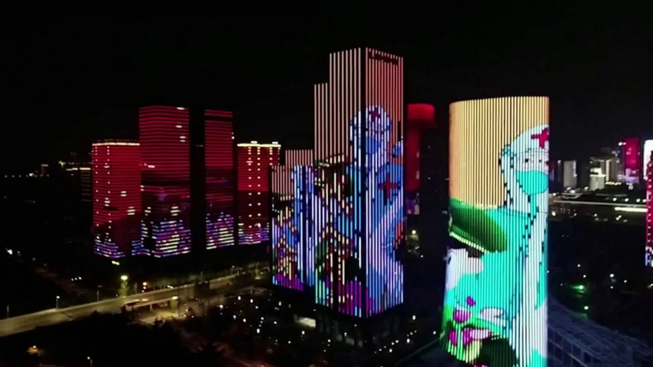 Véget ért a vesztegzár a koronavírus kínai gócpontjában