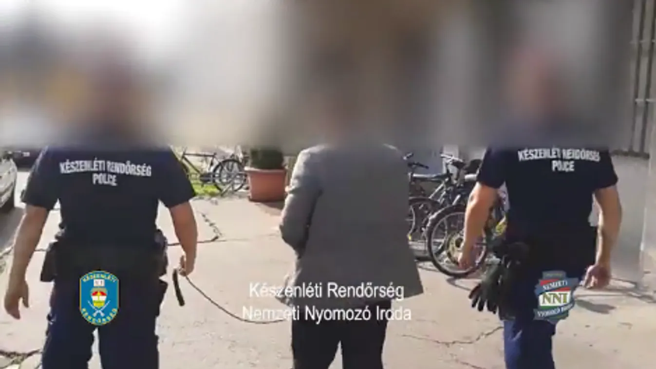 Szorul a hurok az útlevélmaffia nyaka körül