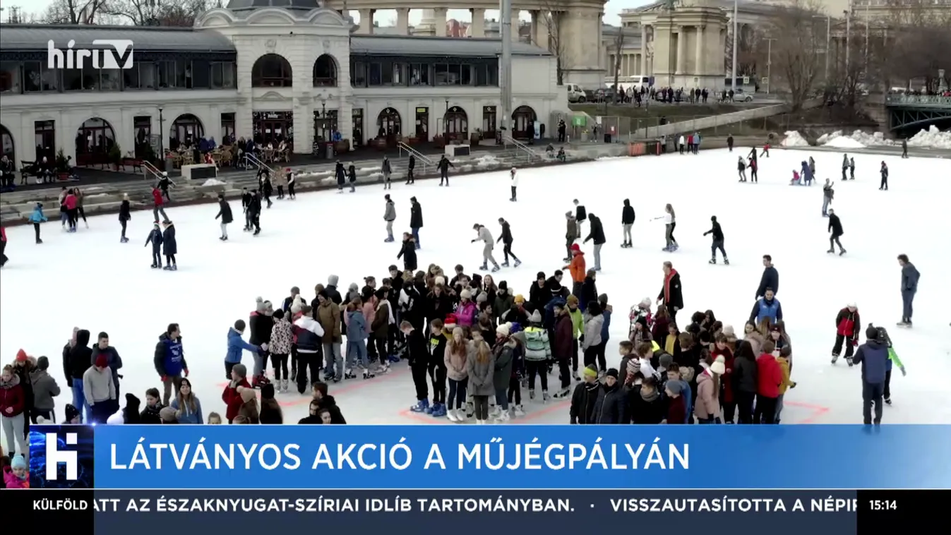 Látványos akció a műjégpályán
