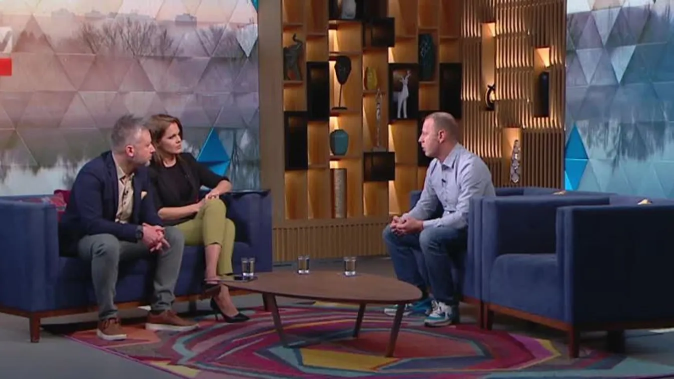 Mozaik - Lehetséges szépen válni?