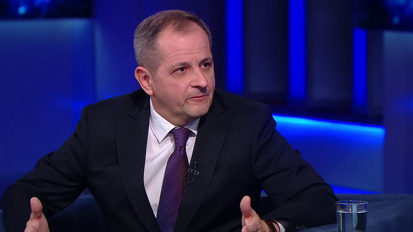 Budai: Maffiaszerű hálózat működik a Városházán