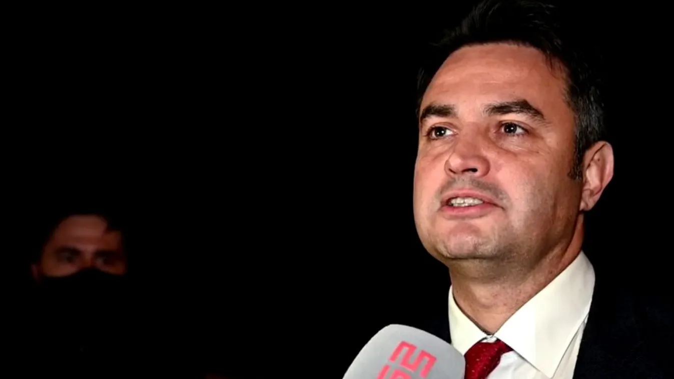 Zavaros teóriával állt elő Márki-Zay Péter a Városháza eladása kapcsán