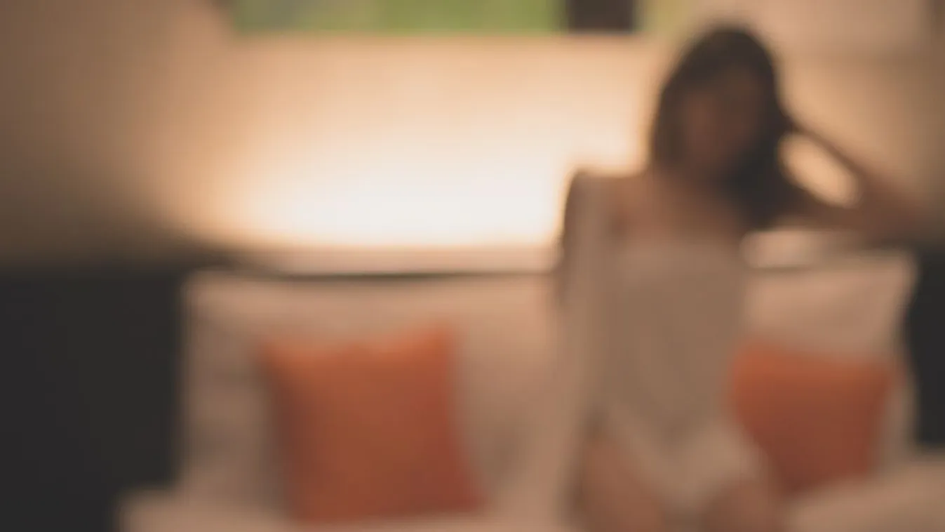 Barátnője áruba bocsátása miatt emeltek vádat egy férfi ellen