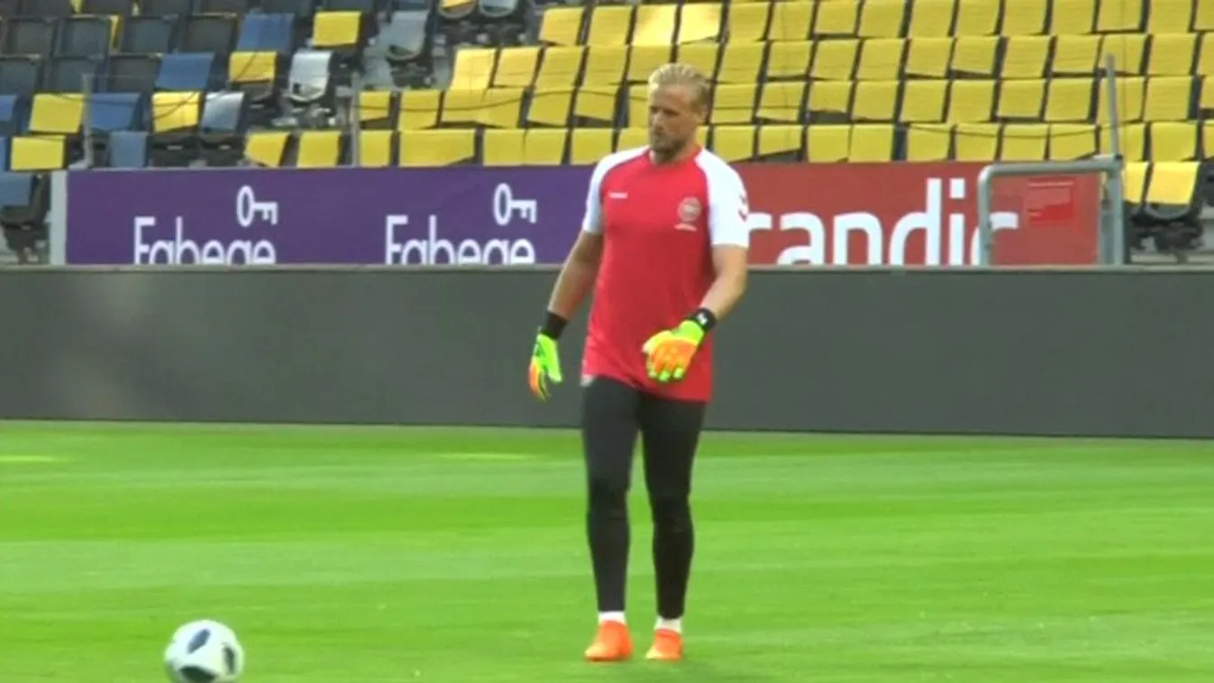 A Wales elleni Nemzetek Ligája meccsre is amatőrökkel állhatnak ki a dánok