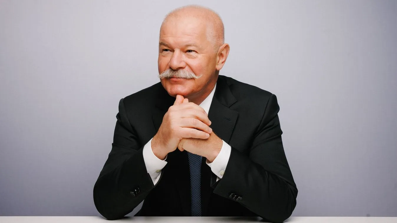 Lemond Csák János miniszter