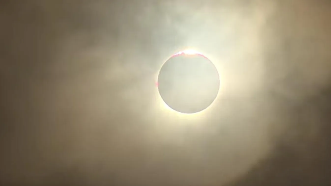 Napfogyatkozáslázban ég Amerika