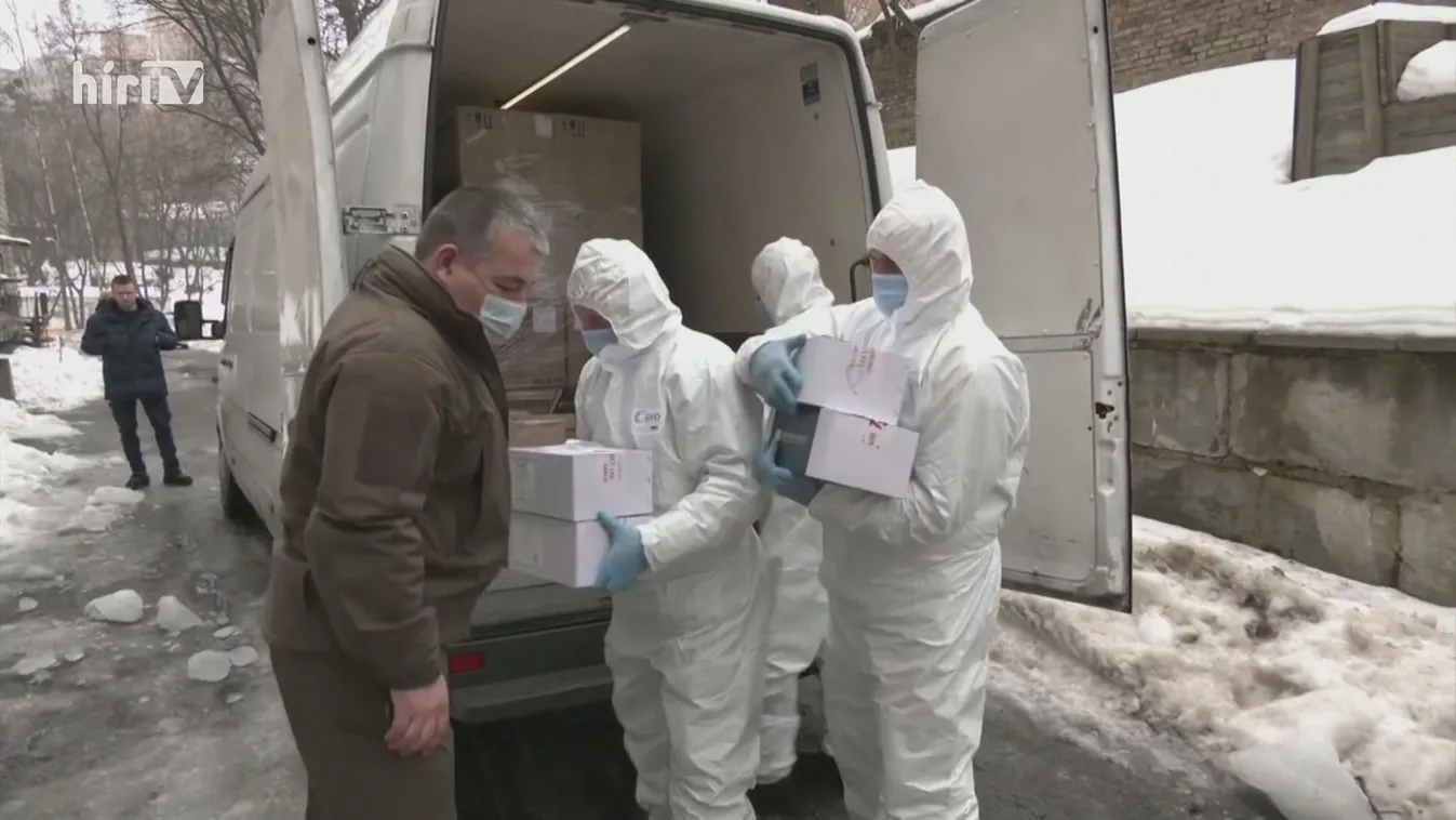 Járványügyi szigorítások és oltási kampány