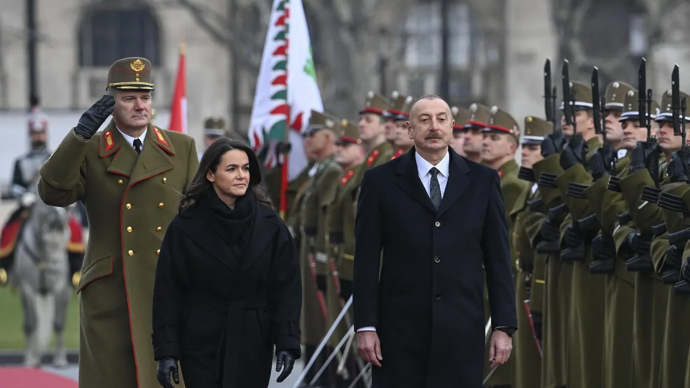 Novák Katalin köztársasági elnök a Sándor-palotában hivatalos látogatáson fogadta az azeri elnököt